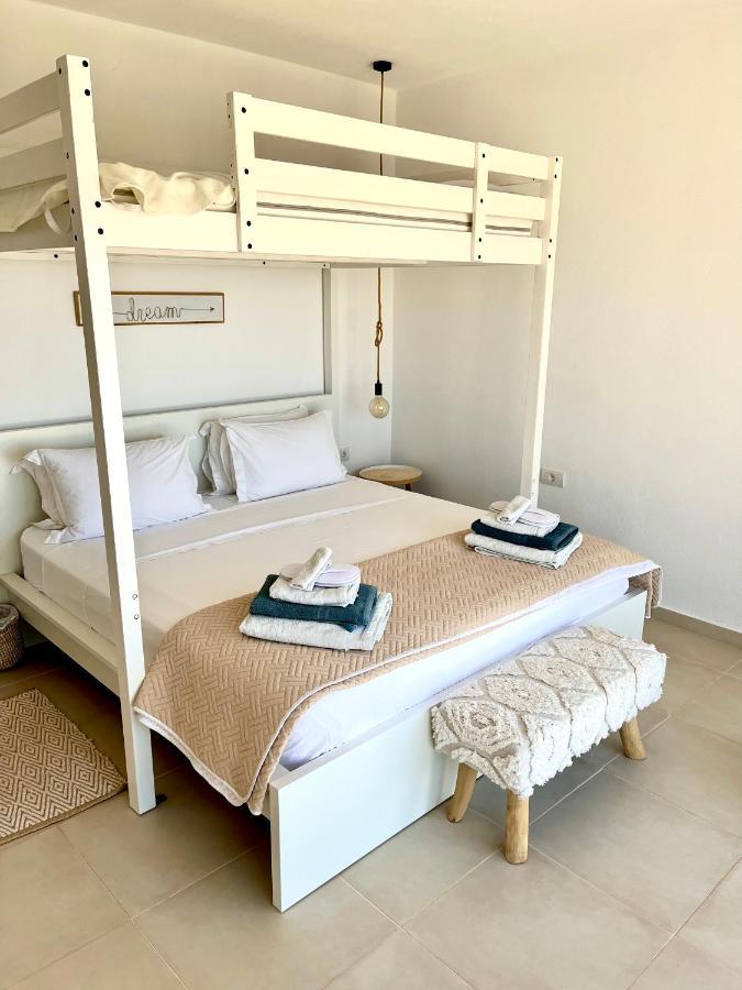 אלונדה Villa Estee, Luxury Villa With Private Infinity Pool And Jacuzzi מראה חיצוני תמונה