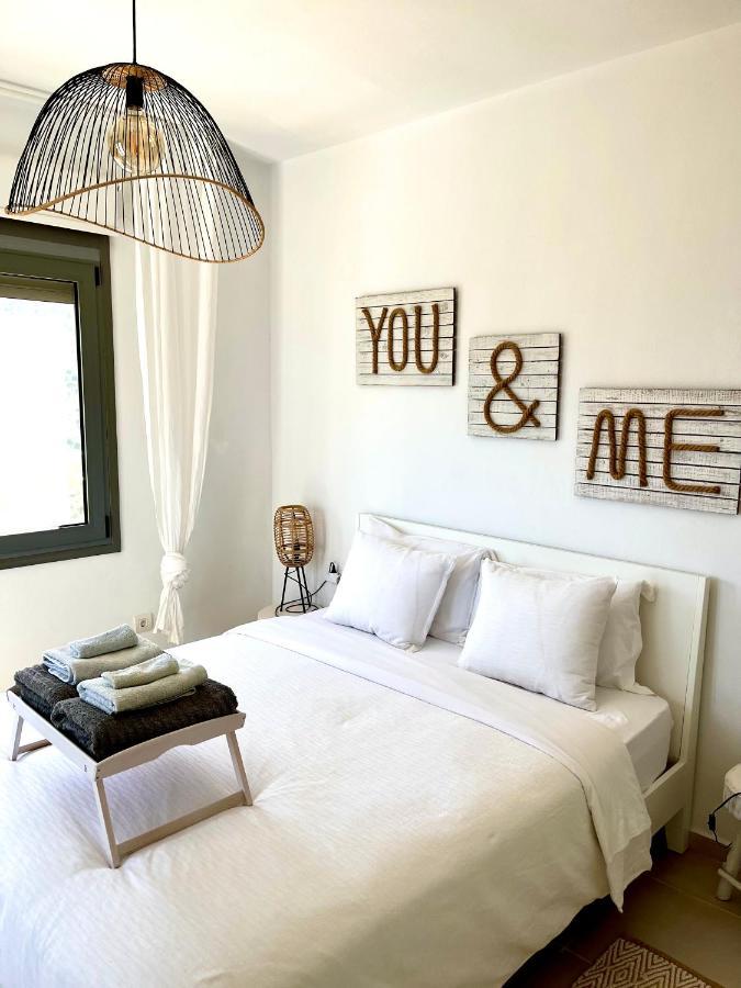 אלונדה Villa Estee, Luxury Villa With Private Infinity Pool And Jacuzzi מראה חיצוני תמונה