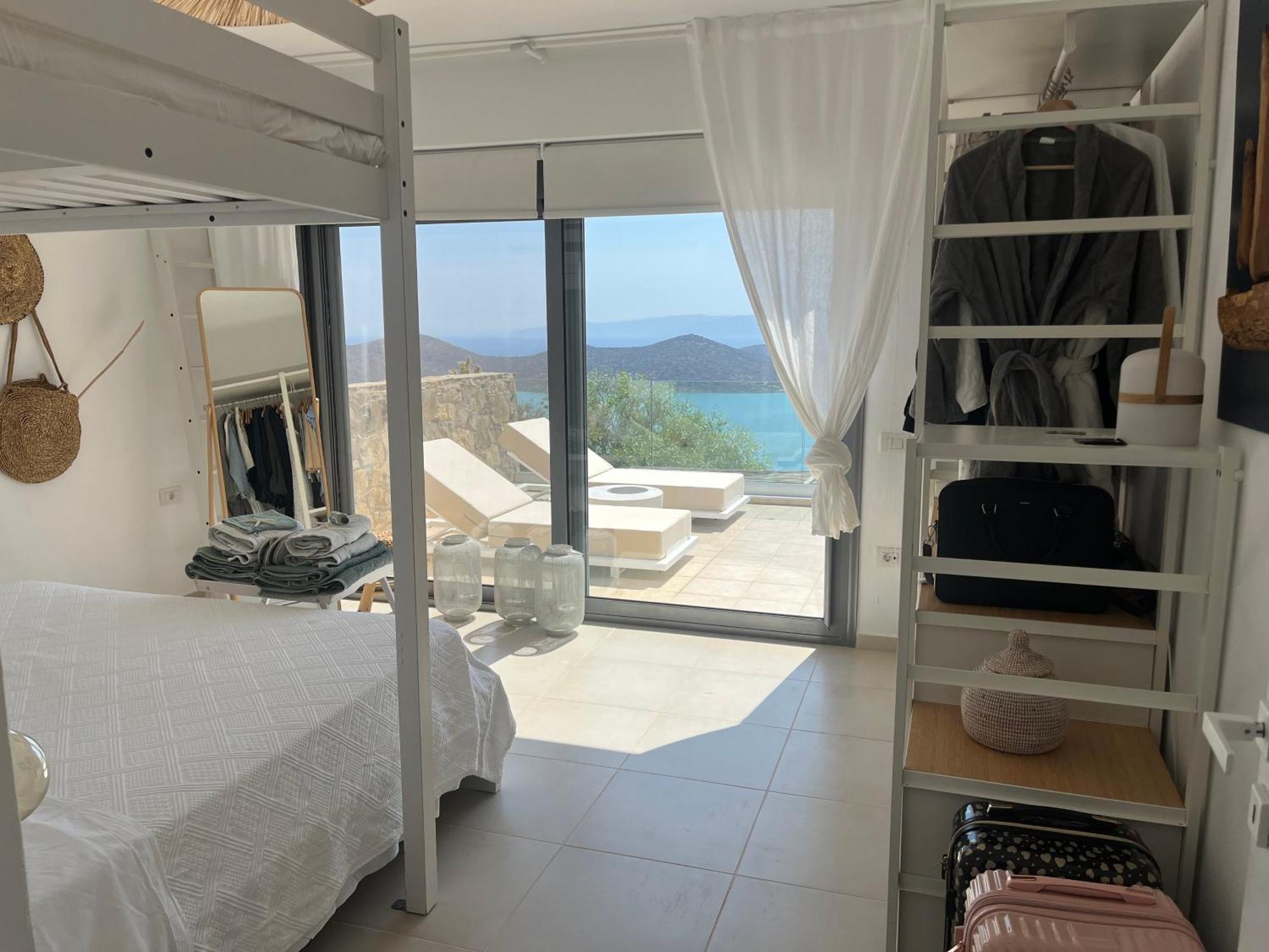 אלונדה Villa Estee, Luxury Villa With Private Infinity Pool And Jacuzzi מראה חיצוני תמונה