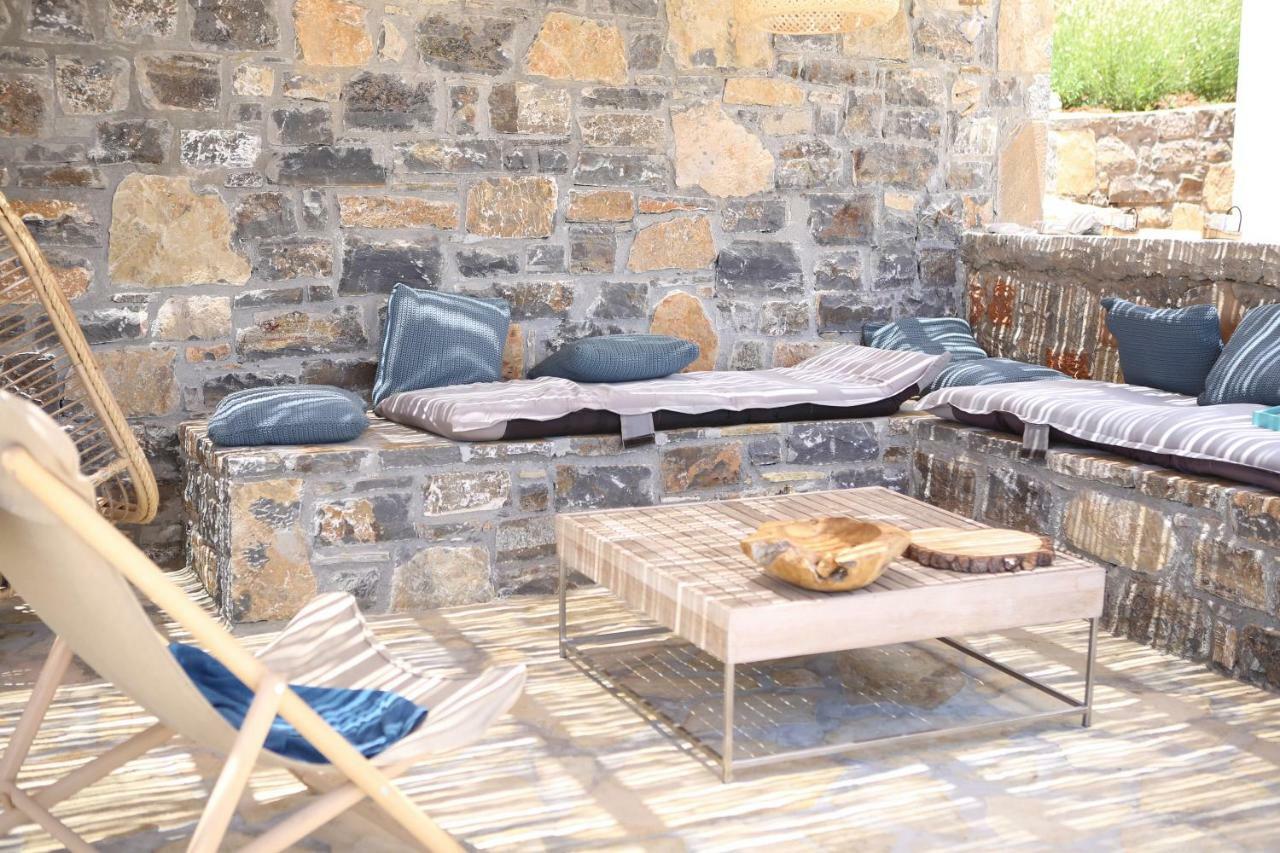 אלונדה Villa Estee, Luxury Villa With Private Infinity Pool And Jacuzzi מראה חיצוני תמונה